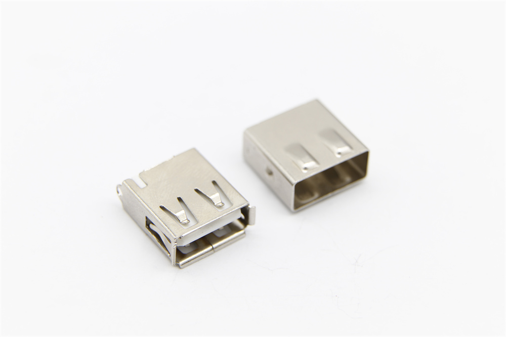 USB-180-M4PIN90-012D